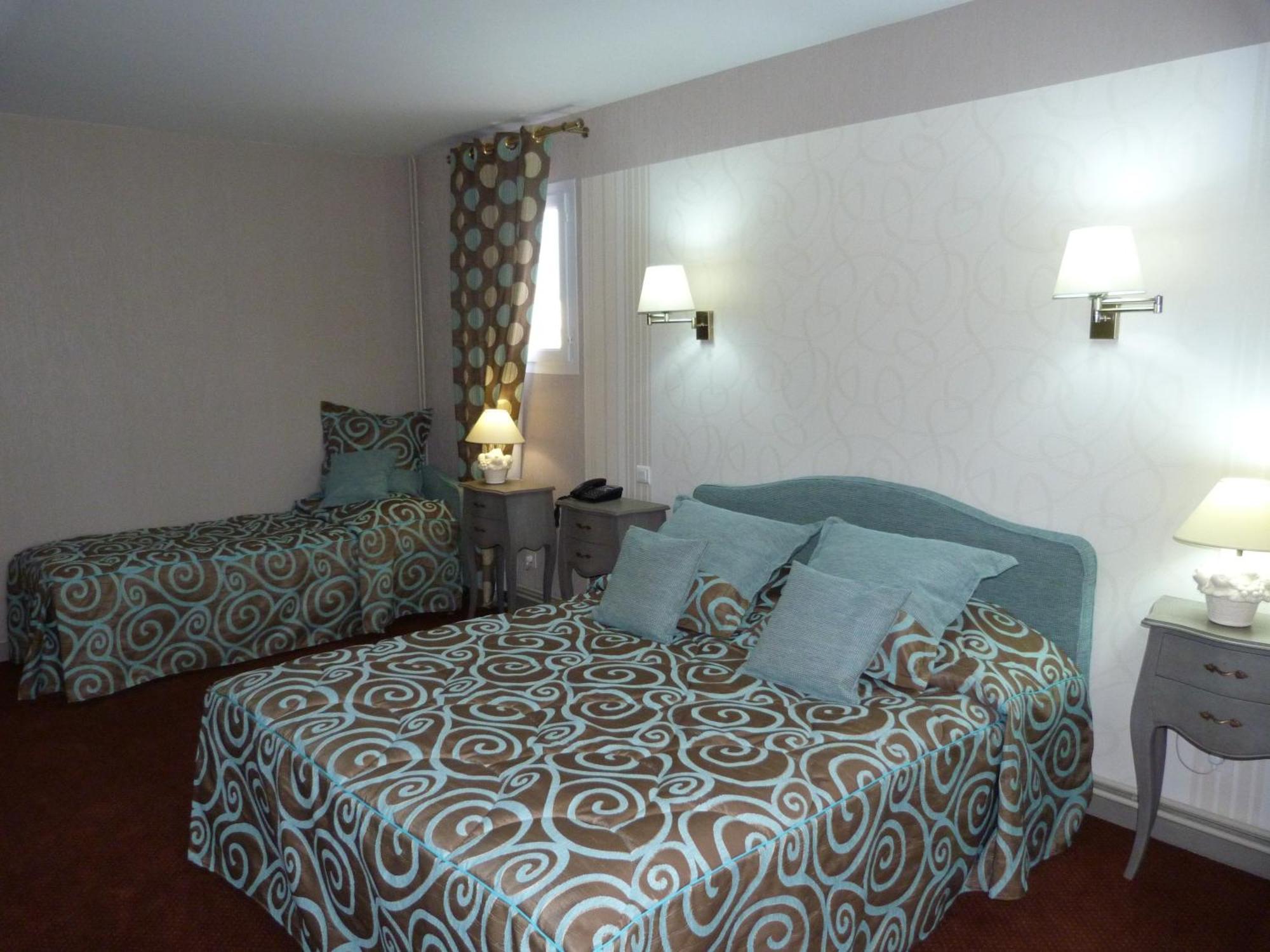 Hotel Le Gue Du Holme Saint-Quentin-sur-le-Homme Eksteriør bilde